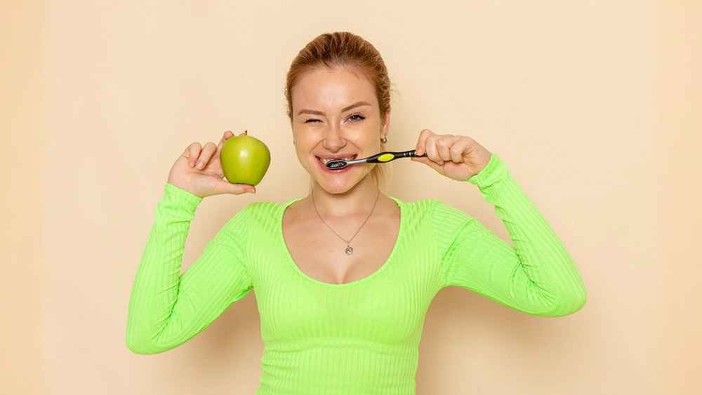 You are currently viewing Link between oral health and overall wellness